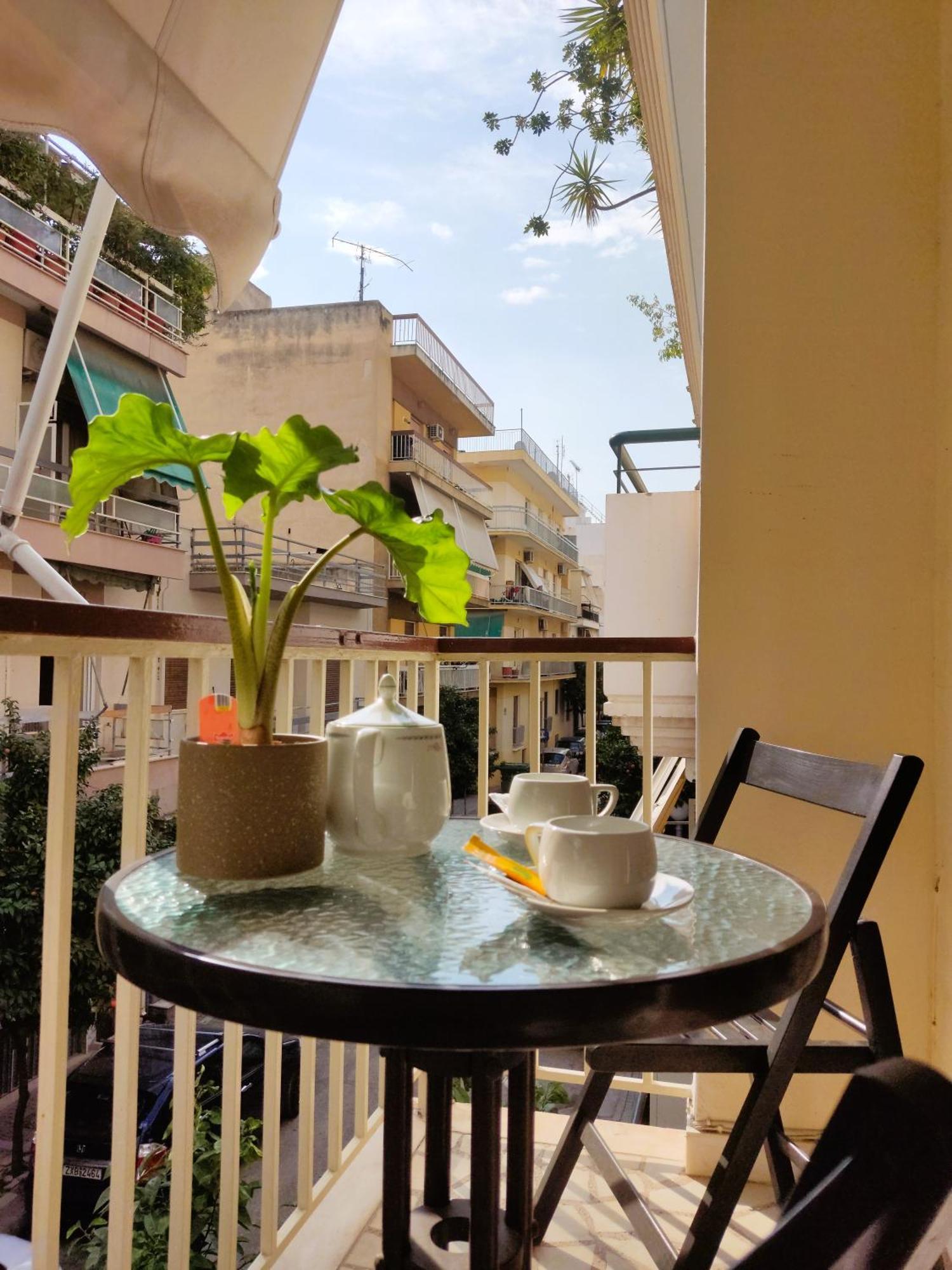 Next To Metro! Bright Apartment With Fully Equipped Kitchen Αθήνα Εξωτερικό φωτογραφία